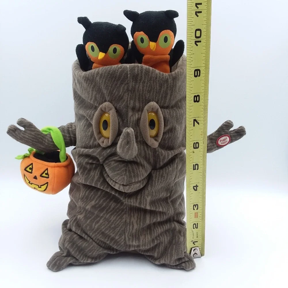 Hallmark Spooky Tree Owls Plush‎ Animated Singing Halloween Addams Family *VIDEO